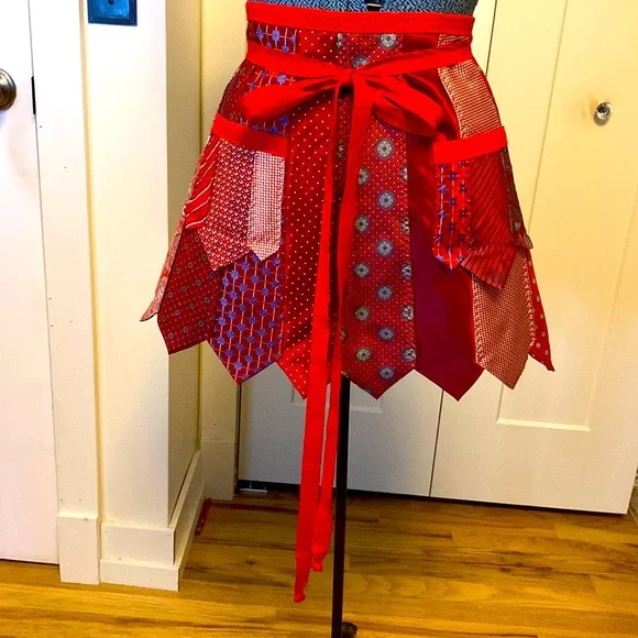 Vintage tie apron - Picture 1 of 6